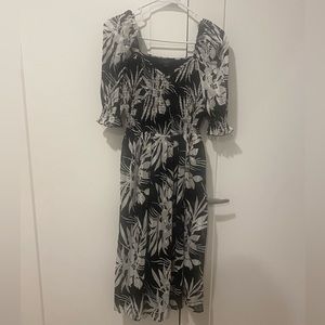 Belldini TropicalFlower Puff Sleeve Dress